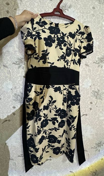 Разгрузка гардероба платья