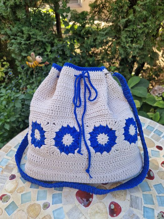 Geanta de umar crosetata manual