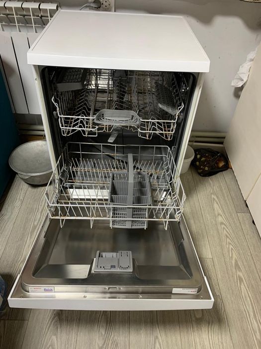 Продам посудомойка машина