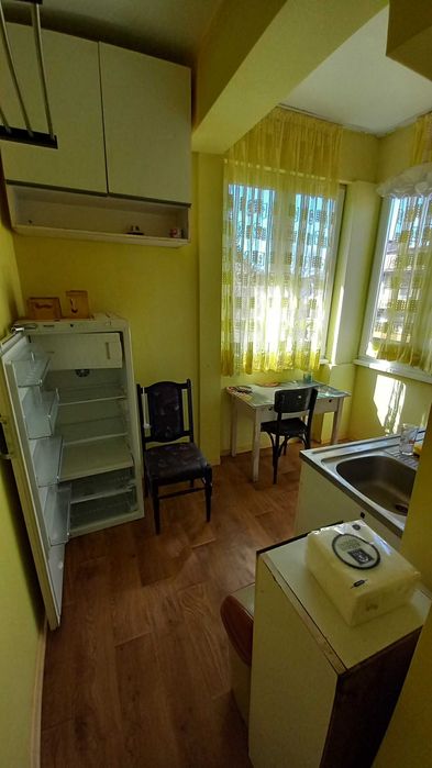 Дава се под наем Тристаен апартамент в София, Лозенец - 95 кв.м за 598.23 € - Снимка #2