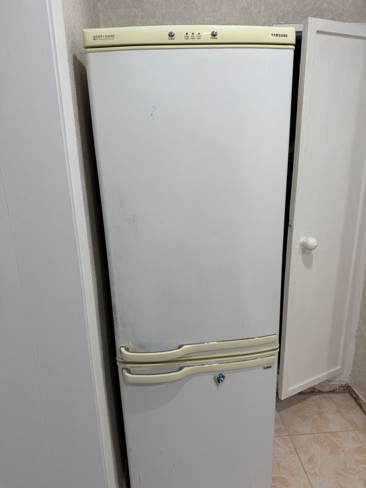 Холодильник самсунг