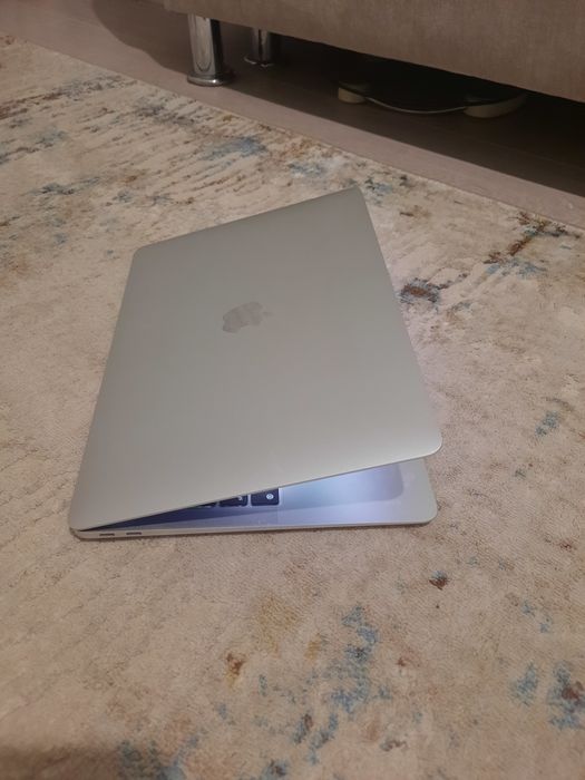 Macbook Air (M1,2020)