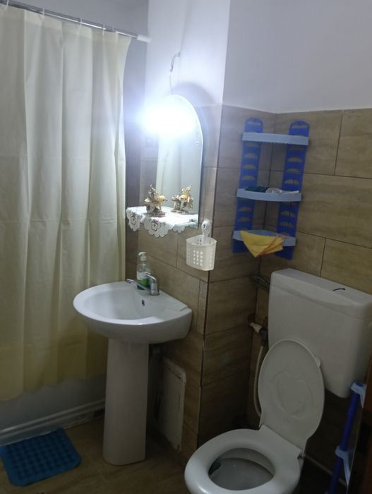 Apartament de închiriat