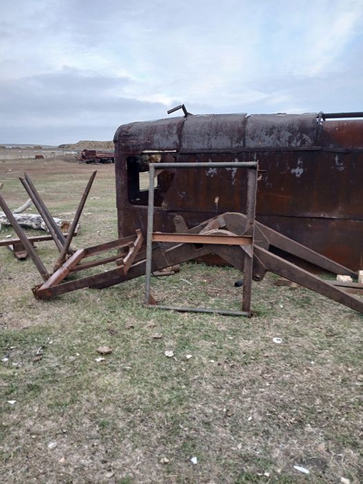 Продаётся МТЗ 80 с кумом с касилкой