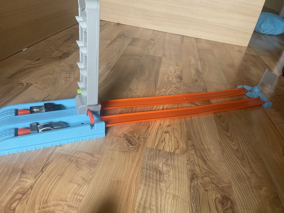 Hot wheels писти 2бр.