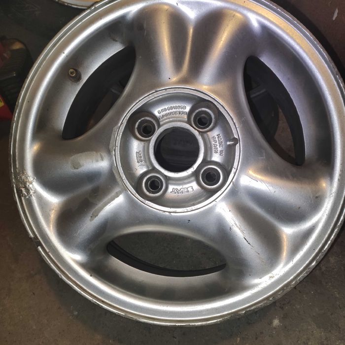 Оригинални алуминиеви джанти 14 цола; 4х100; ЕТ 38 за "Сеат"
