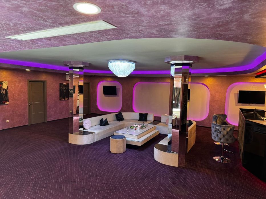 Spatiu premium studio videochat
