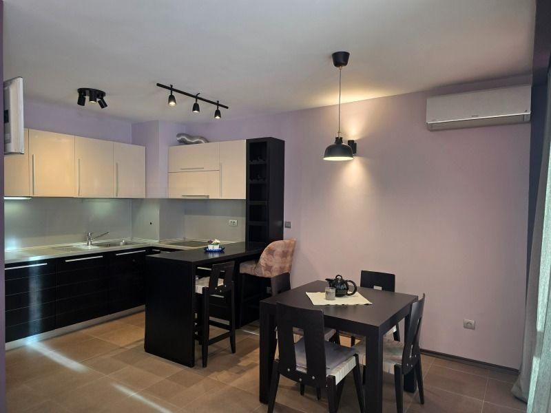 Дава се под наем Двустаен апартамент в София, Младост 1А - 87 кв.м за 746.64 € - Снимка #1