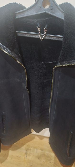 Продам зимнюю дубленку