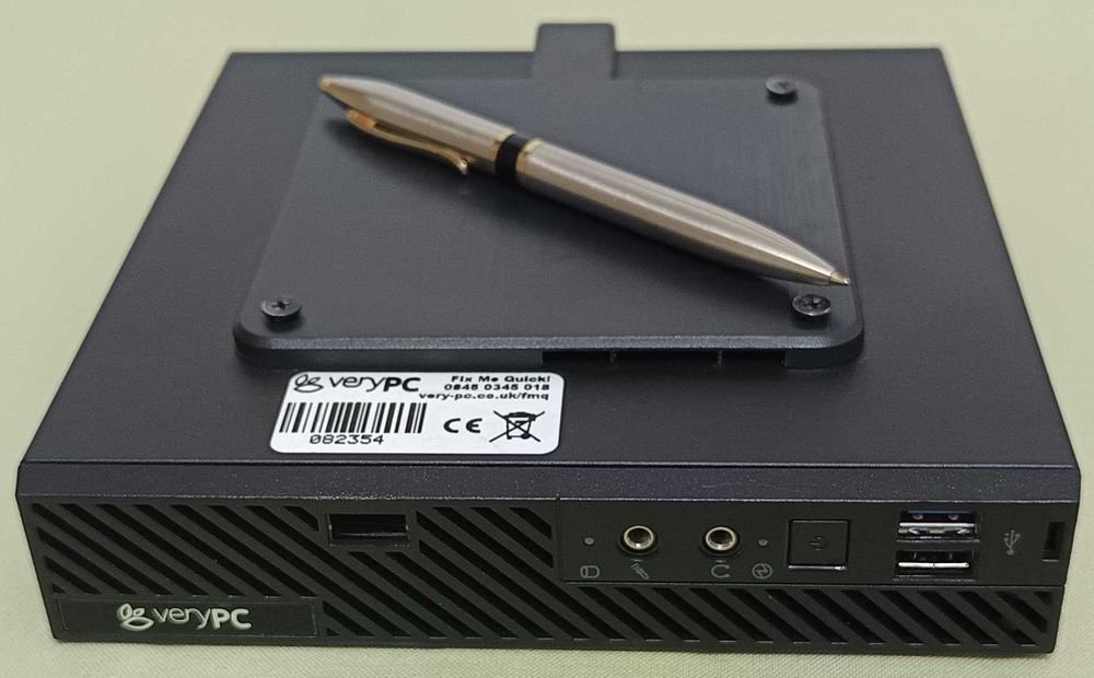 Mini PC Asus I5 9400 8 16GB RAM SSD Windows 11