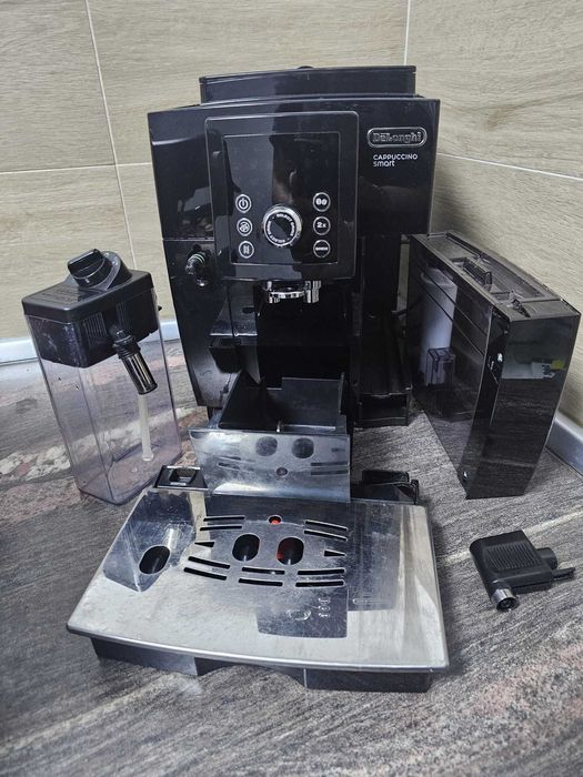 DeLonghi Magnifica Cappuccino Smart ECAM 23.260B