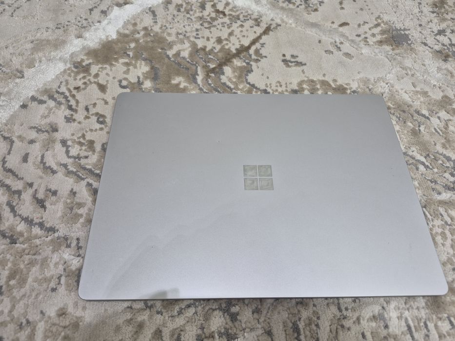 Microsoft surface laptop 3