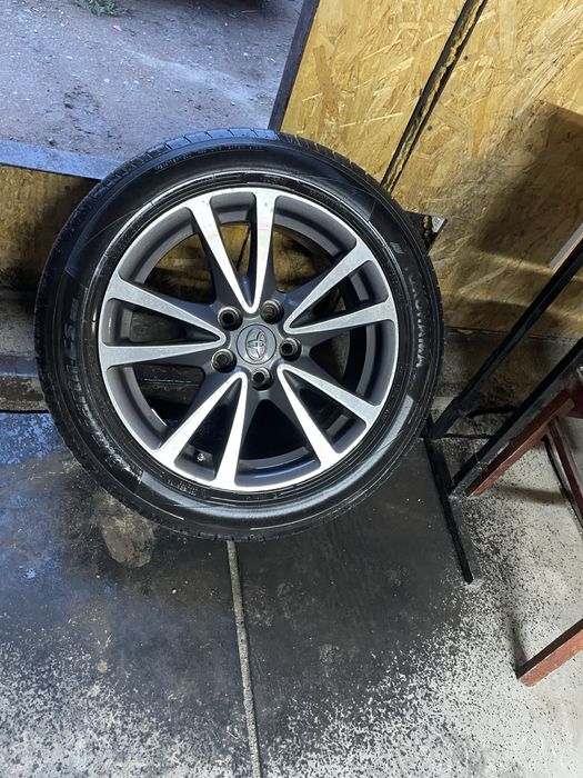 Тайота диски на 17