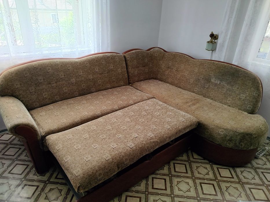 Colțar extensibil cu ladã de depozitare, 2.5 m x 2 m