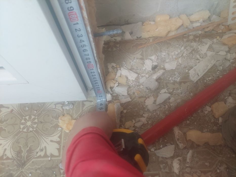 Продаётся дверь пластиковые балконный