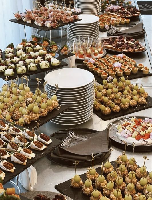 Кейтеринг, выездной повар, фуршет, ЮРТА