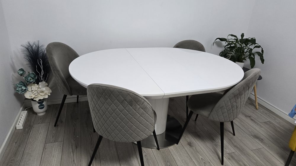 Masa extensibila XXXLutz