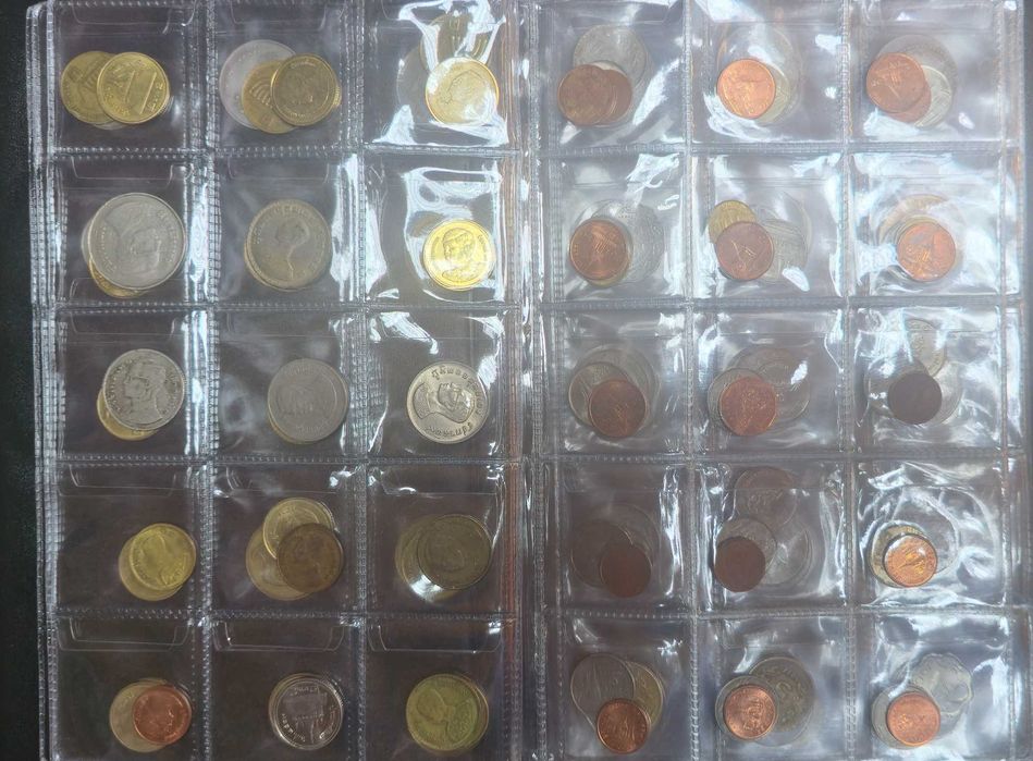 монети 4 държави  150 бр