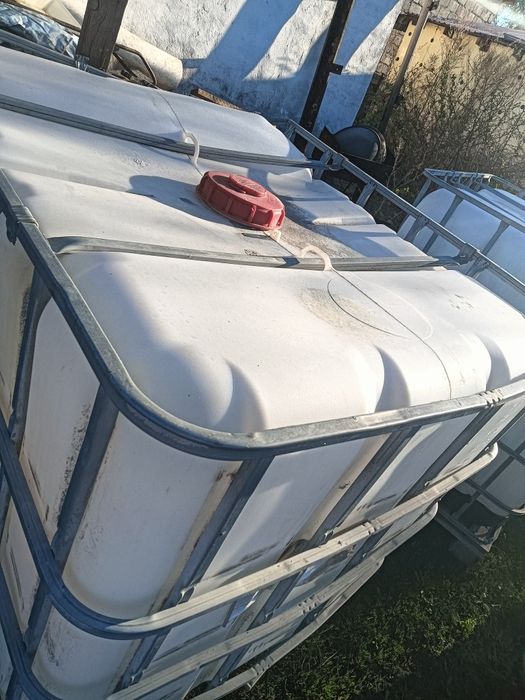 Бачок, емкость 1000 л.