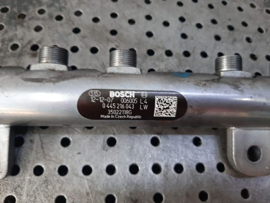 rampa injectoare 3.0 crd vm44d jeep grand cherokee 4 wk wk2 2012  0445216043