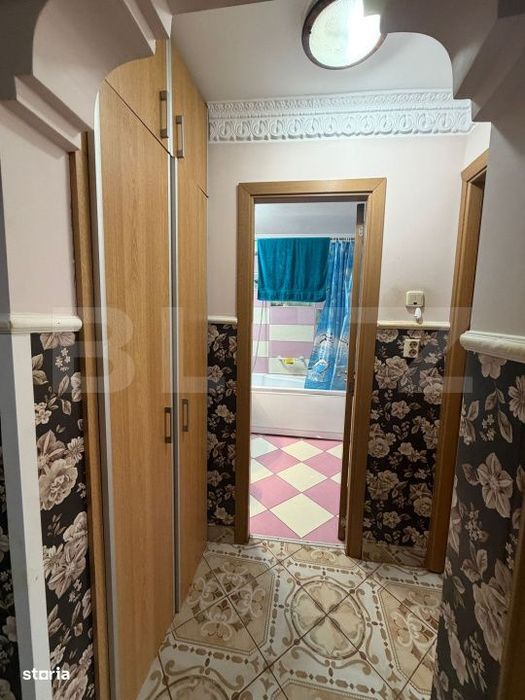 Apartament cu 3 camere, etaj 1, zona Calea Obcinelor