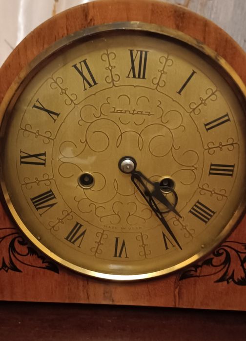 Часы каминные СССР Янтарь с боем