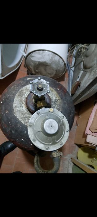 Продам газовый балон