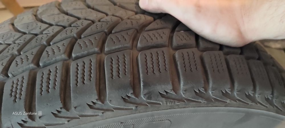 Зимни гуми 205/55/16