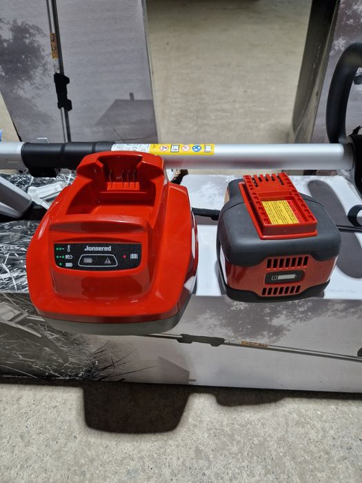 Trimar,cositoare pe acumulator