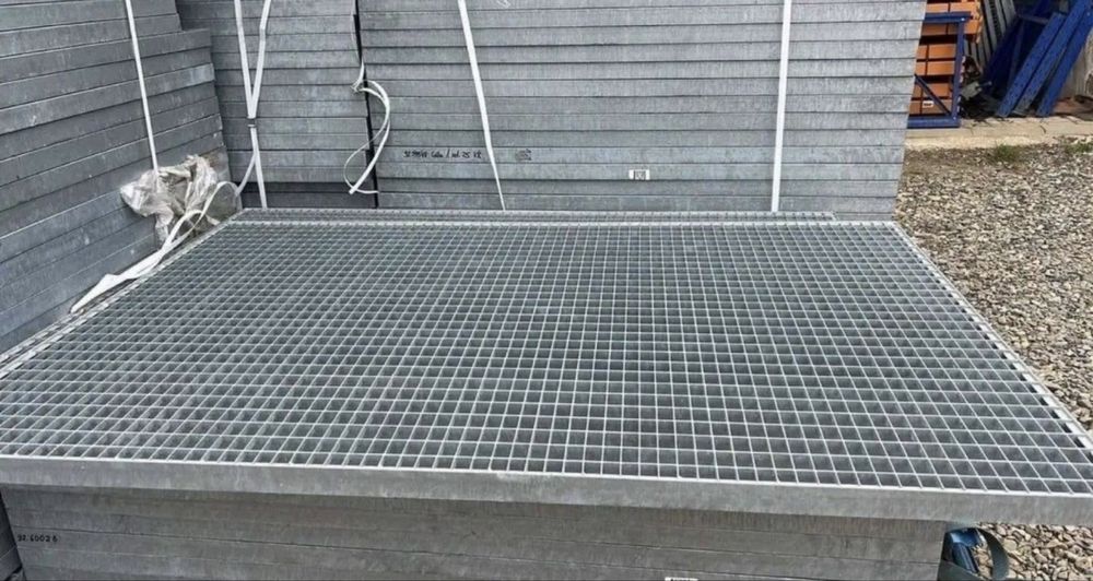 Gratare zincate super pret