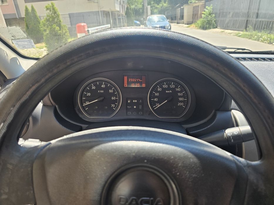 Dacia logan климатик газ