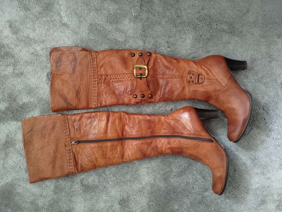 Cizme din piele naturala