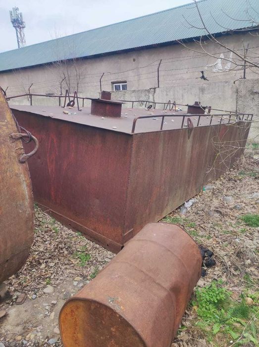 Шкаф для одежды металлический, разное