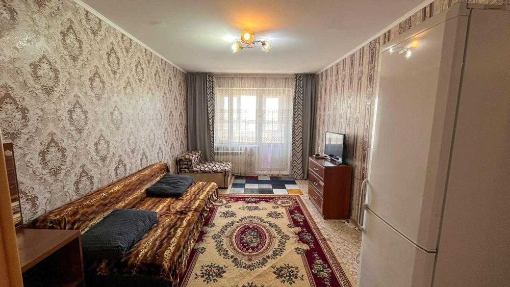 Продается однокомнатная квартира в мкр Самал Константин Империя