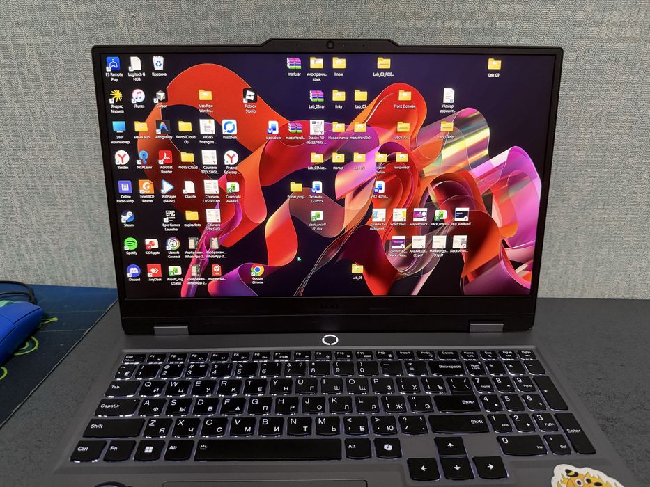 Продам Lenovo LOQ 15IAX9
