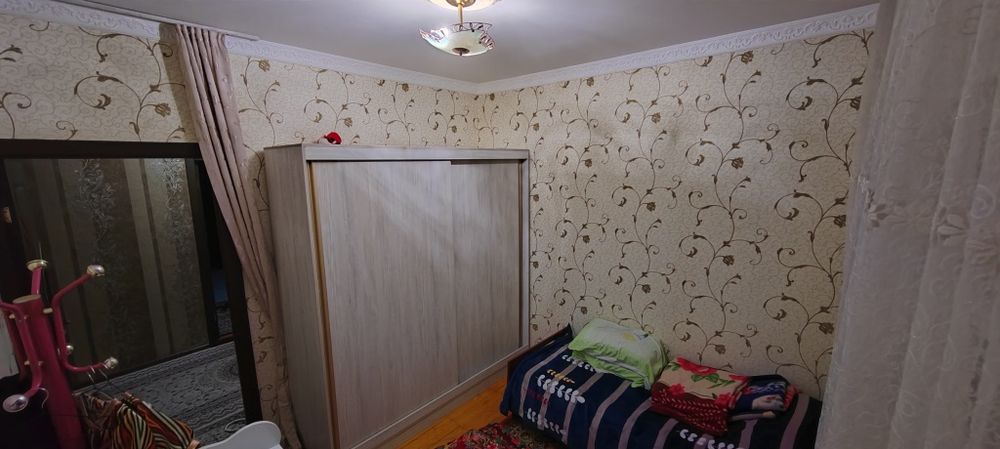 Uy sotiladi Chilonzor T. Sharof M. 1 uy 43 xonadon