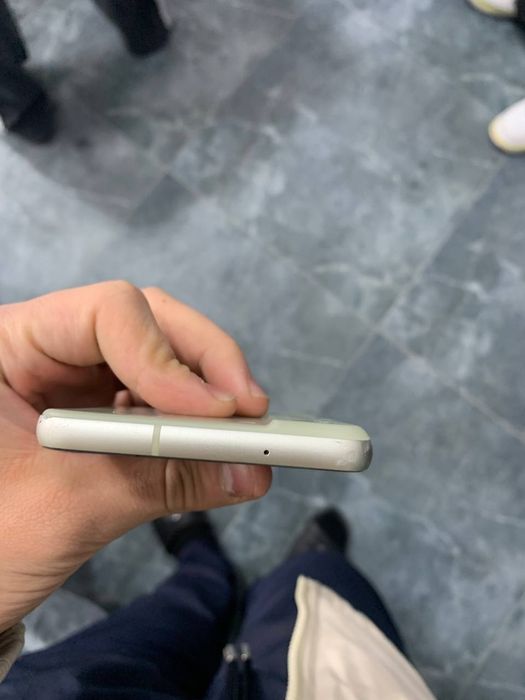 Samsung s21 FE telefon