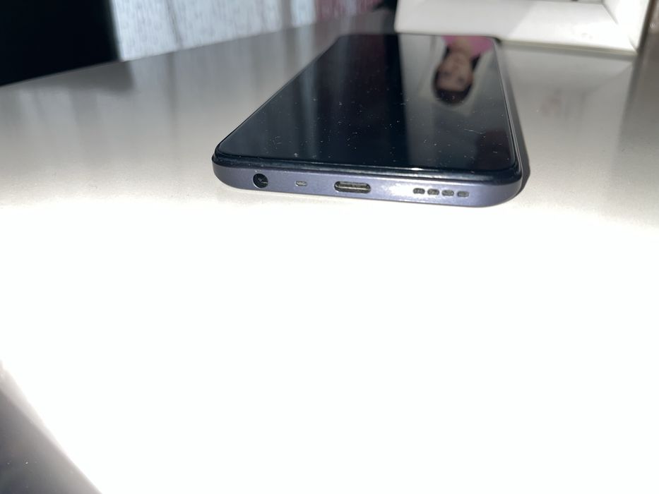 Realme 8 5g за части