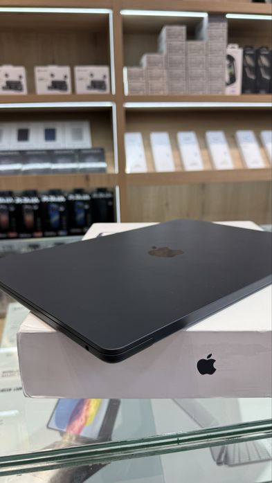 MacBook Air M4 15” 24/512GB