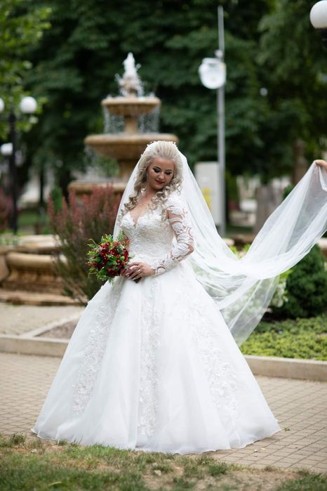 Rochie de mireasã !