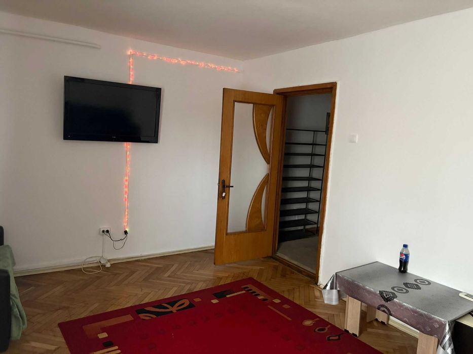 Apartament de inchiriat