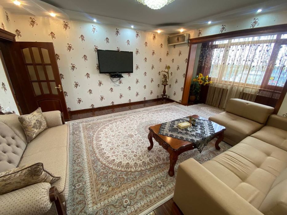 Novza metro kvartira arenda, qizlarga kvartira arenda 2 kishi bolamiz