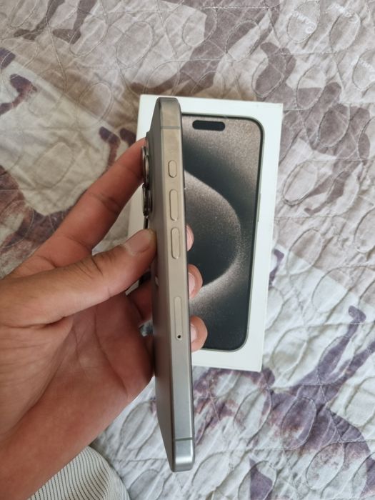 Iphone 15 pro 128 LLa