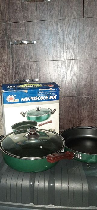 Продаётся набор сковородок