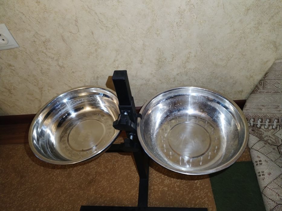 Миска для крупных собак