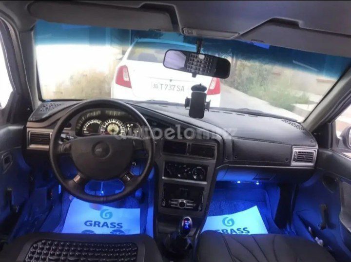 Nexia 2 srochni sotiladi