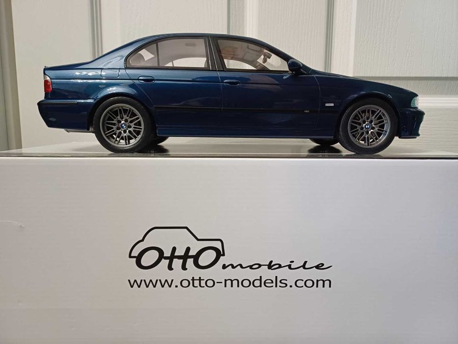 BMW e39 M5 1/12 OttOmobile