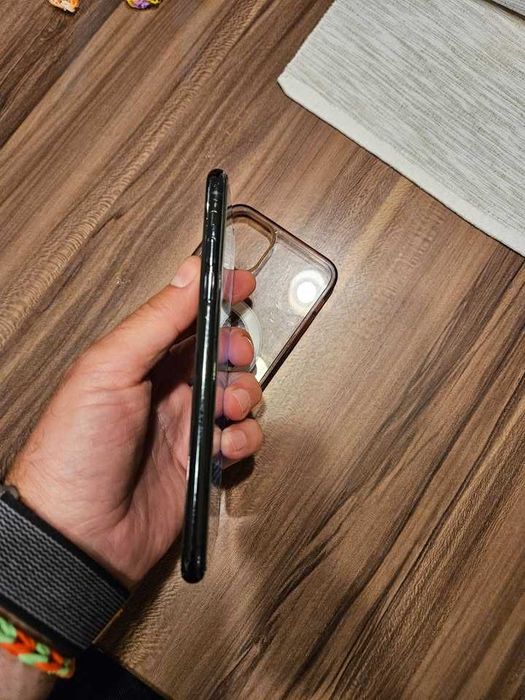 Iphone 11 PRO MAX - 256 GB - 850 lei PRET FIX
