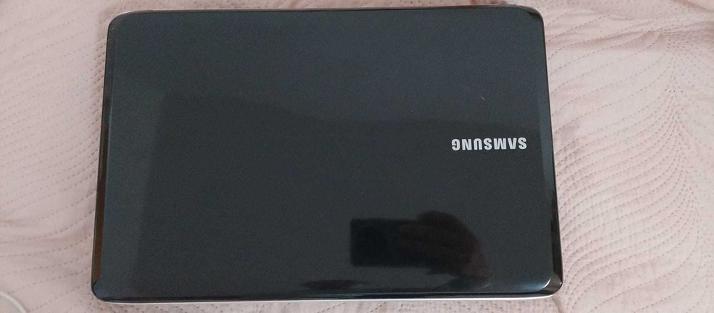 Laptop Samsung, in stare foarte buna