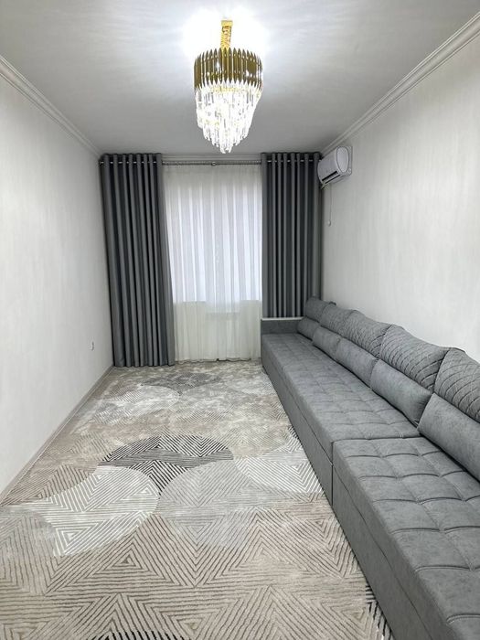 Янги Дархон 2/12/16 75 м² Сергели ор: Симма гостиница продаётся кв